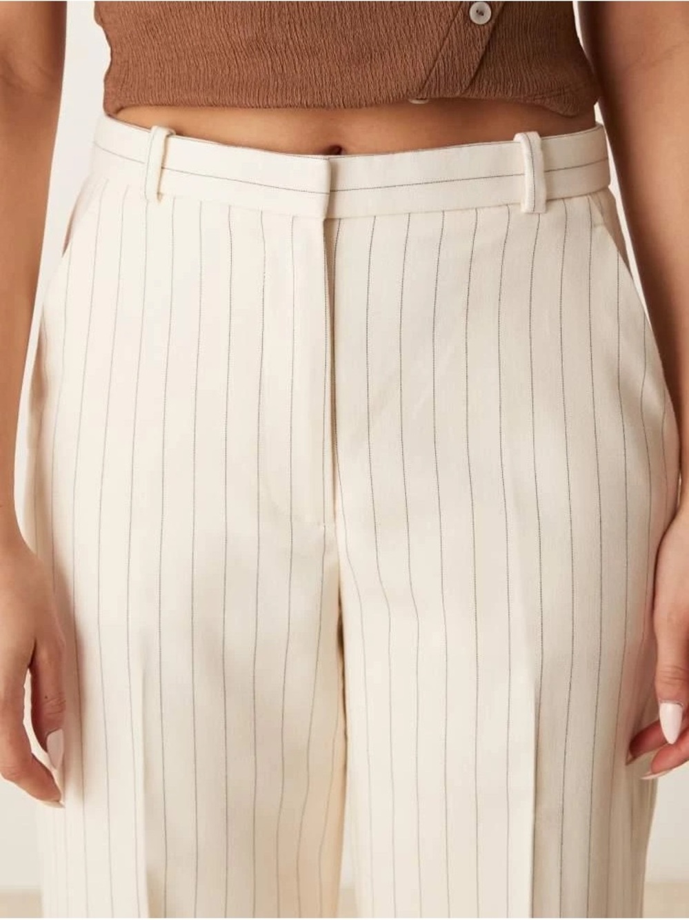 Abercrombie & Fitch Women's Cream Pinstripe Wide-Leg Sloane Trousers - Picture 2 of 9